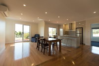 Book Relbia Accommodation Vacations Tourism Townsville Tourism Townsville