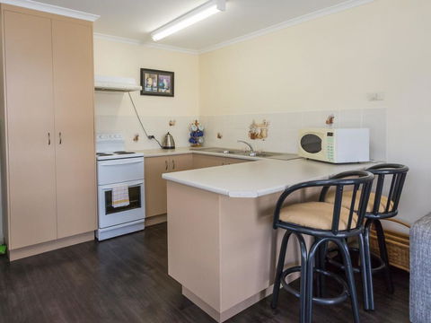 Leisure Lee Hervey Bay - Tourism Townsville 3