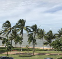 Lighthouse Apartments on The Strand - Tourism Townsville