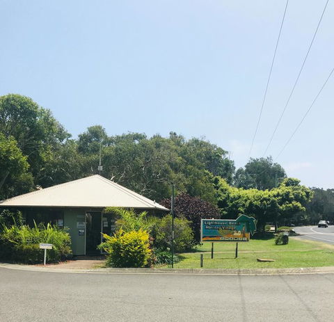 Lighthouse Beach Holiday Village - Tourism Townsville 0