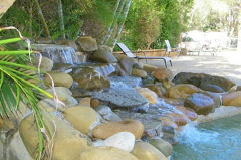 Lighthouse Beach Holiday Village - Tourism Townsville 1