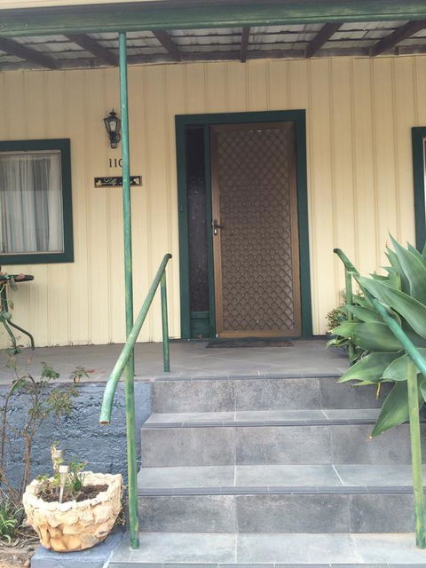 Lillymay Cottage - Tourism Townsville 1