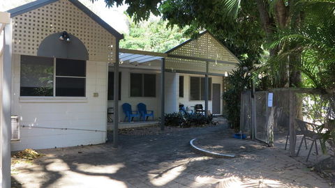Loyang Apartments Unit 2 - Tourism Townsville 0
