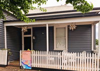 Book Casterton Accommodation Vacations Tourism Townsville Tourism Townsville