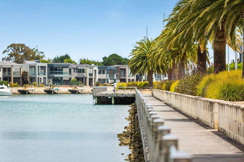 Luxe 101 @ Martha Cove Waterfront Luxury On The Marina, Walk To Beach - Tourism Townsville 0