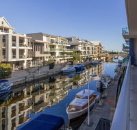 Luxurious Mandurah Marina Apartment - Tourism Townsville