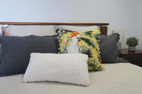 Luxury Homestay BNB In Rochedale - Tourism Townsville 3
