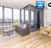 Luxury modern apartment in Southport with hotel facilities - Tourism Townsville