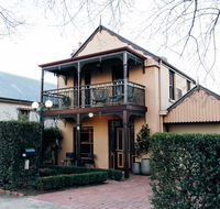 Luxury on Loch - Tourism Townsville
