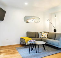 Luxury Spacious 2 Bedroom Fitzroy Apartment - Tourism Townsville
