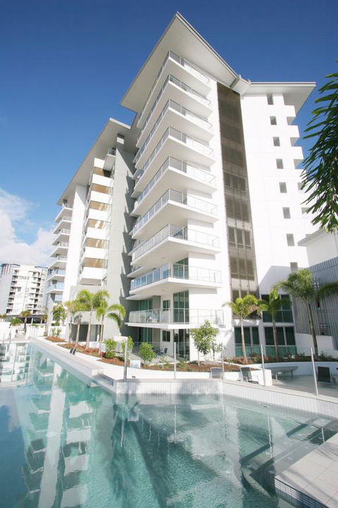M1 Resort - Tourism Townsville 3