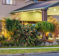Macquarie Barracks Motor Inn - Tourism Townsville