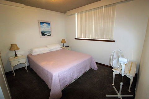 Macquarie Towers 17 1 Waugh Street - Tourism Townsville 3