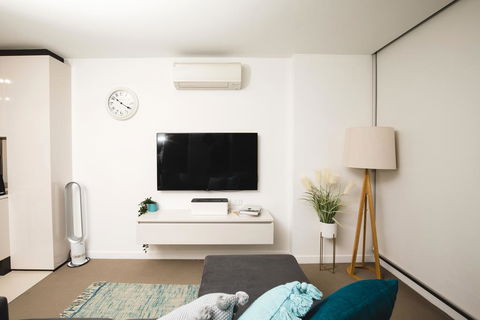 Madison Apartment In CBD - Free Tram And Free Parking - Tourism Townsville 0