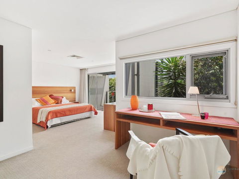 Magenta Shores 1105 - Tourism Townsville 1