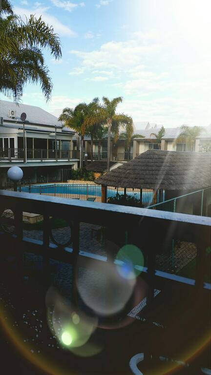Mandurah Motel And Apartments - Tourism Townsville 3