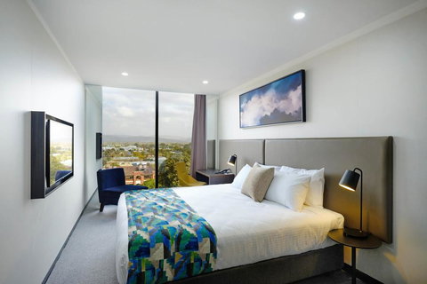 Mantra Albury - Tourism Townsville 0