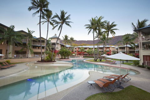 Mantra Amphora - Tourism Townsville 0