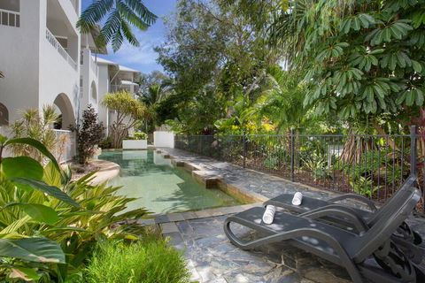 Mantra PortSea - Tourism Townsville 1