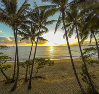 Marlin Waters Beachfront Apartments - Tourism Townsville