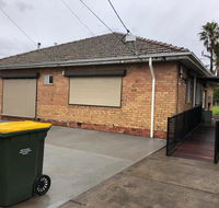 Melbourne short stay- Burwood Deakin Uni Burwood - Tourism Townsville