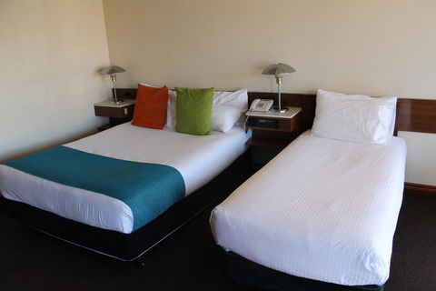 Mid City Ballarat - Tourism Townsville 3