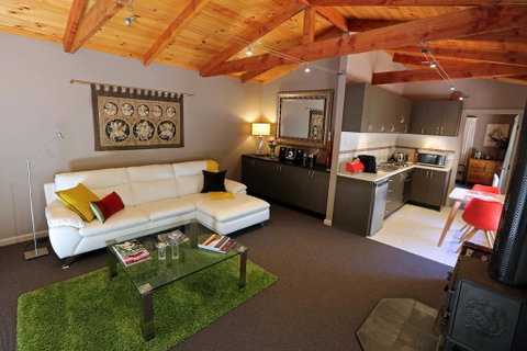 Mirkwood Forest Self-contained Spa Cottages - Tourism Townsville 0