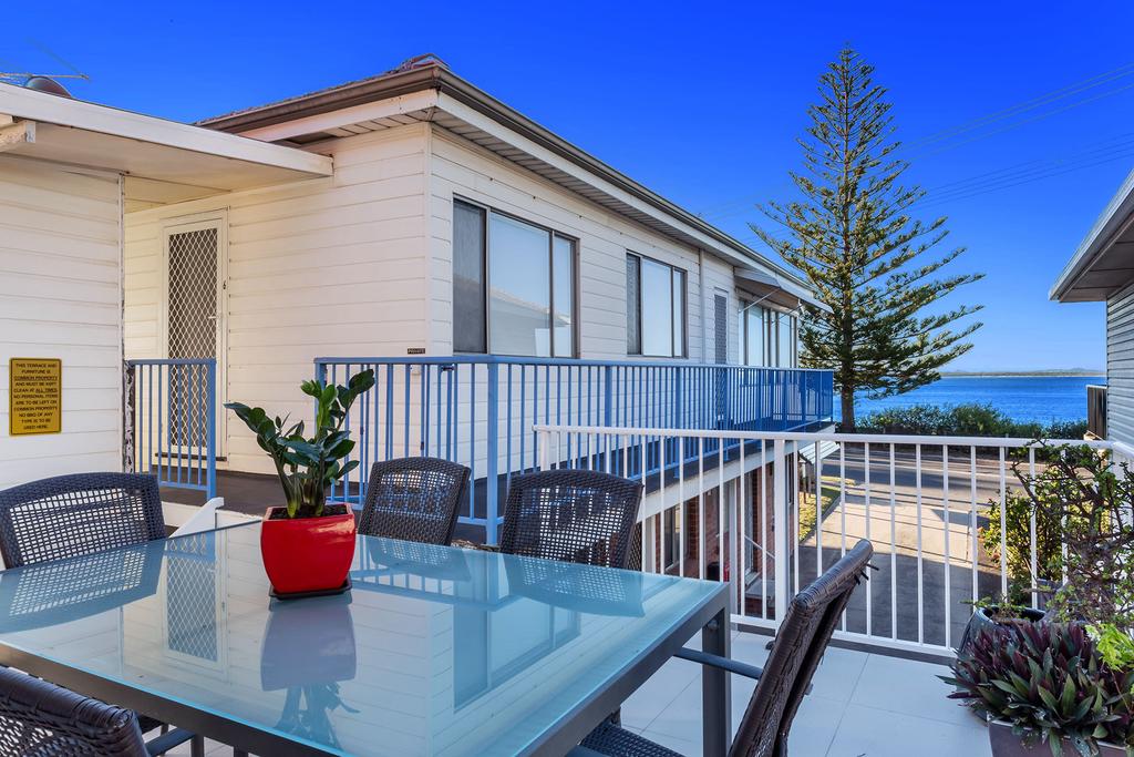 Shoal Bay NSW Tourism Townsville