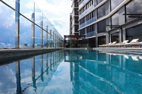 Modern Designers Pad In The Heart Of Brisbane - Tourism Townsville 2