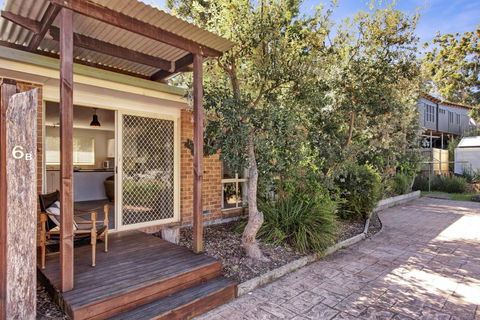 Mollymook Coastal Villa - Tourism Townsville 1