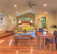 Montague's of Montville - Tourism Townsville