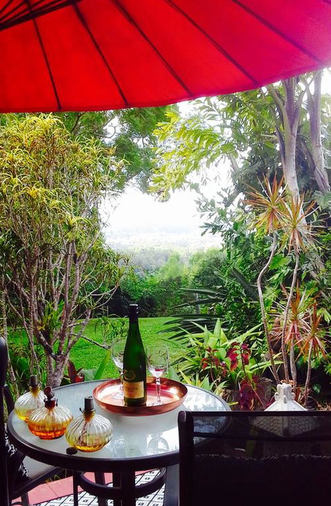Montville B&B - Tourism Townsville 3