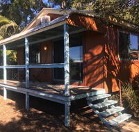 Moore Park Beach Huts - Tourism Townsville