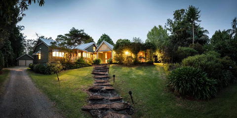 Mt Glorious Getaways - Tourism Townsville 2