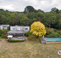 Myers Road Retreat Plus Guest House - Tourism Townsville