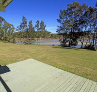 Nanny's Beach House - Tourism Townsville