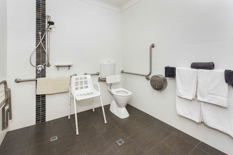 Quality Hotel Bayswater - Tourism Townsville 8