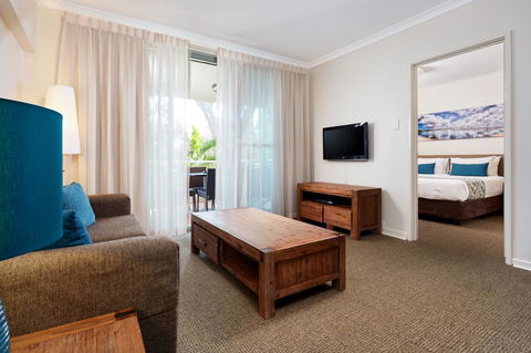 Broadwater Resort Como - Tourism Townsville 10