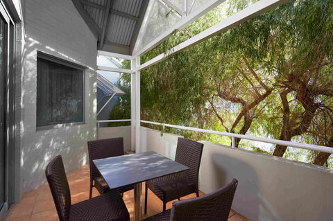 Broadwater Resort Como - Tourism Townsville 14