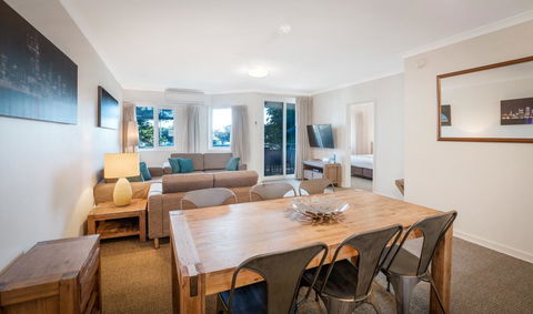 Broadwater Resort Como - Tourism Townsville 1
