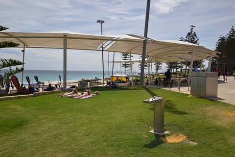 Scarborough Beach Front Resort - Shell Ten - Tourism Townsville 19