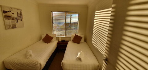 Scarborough Beach Front Resort - Shell Ten - Tourism Townsville 2