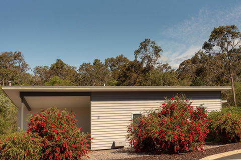 Cape Villas Dunsborough Unit 2 - Tourism Townsville 24