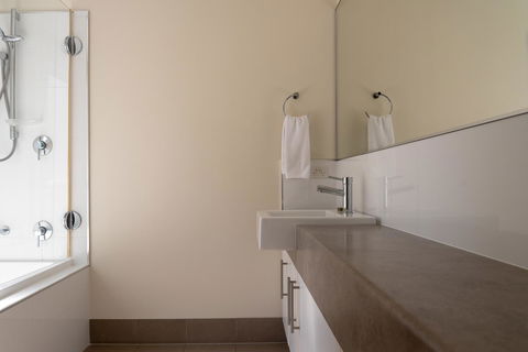Cape Villas Dunsborough Unit 2 - Tourism Townsville 10