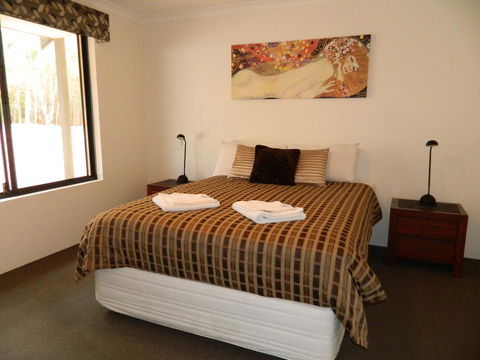 Margaret River Hideaway & Farmstay - Tourism Townsville 38