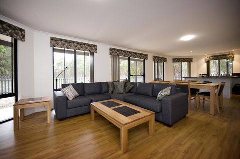 Margaret River Hideaway & Farmstay - Tourism Townsville 3