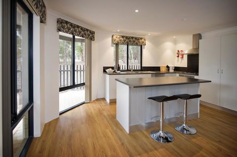 Margaret River Hideaway & Farmstay - Tourism Townsville 4
