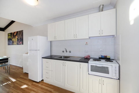 Seashore Memories - Sleeps 3 - Tourism Townsville 8