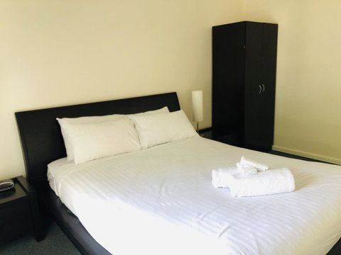 Seashore Memories - Sleeps 3 - Tourism Townsville 7