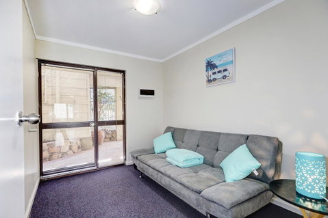 West Beach Lagoon 202 - Quiet & Ground Floor! - Tourism Townsville 5
